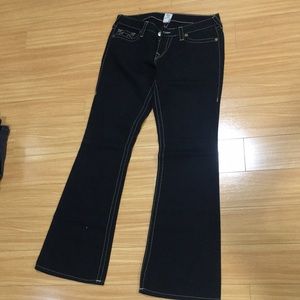 White Stitched Bell-bottom Jeans